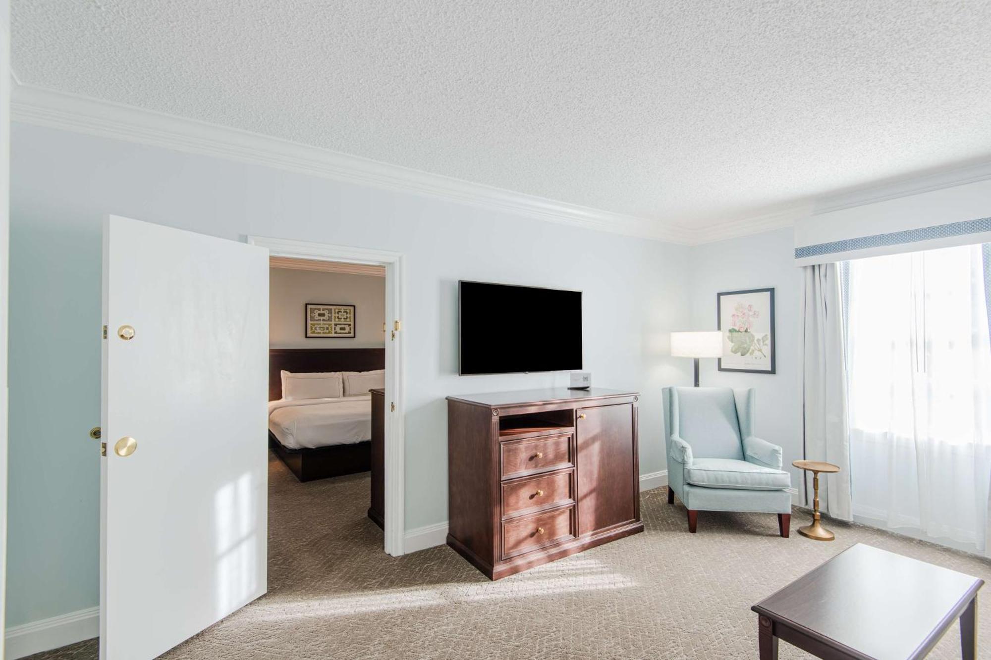 The Founders Inn & Spa Tapestry Collection By Hilton Virginia Beach Bagian luar foto